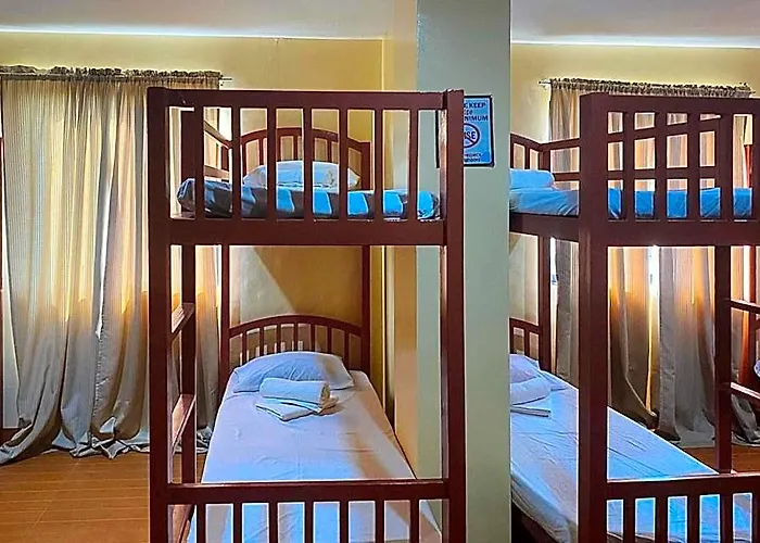 Reddoorz At La Briana Santa Fe, Bantayan Cebu Hotel 2*