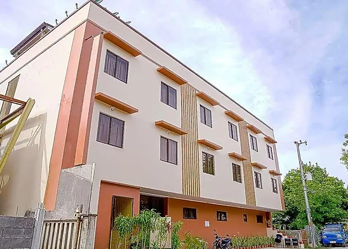 Hotel Reddoorz At La Briana Santa Fe, Bantayan Cebu